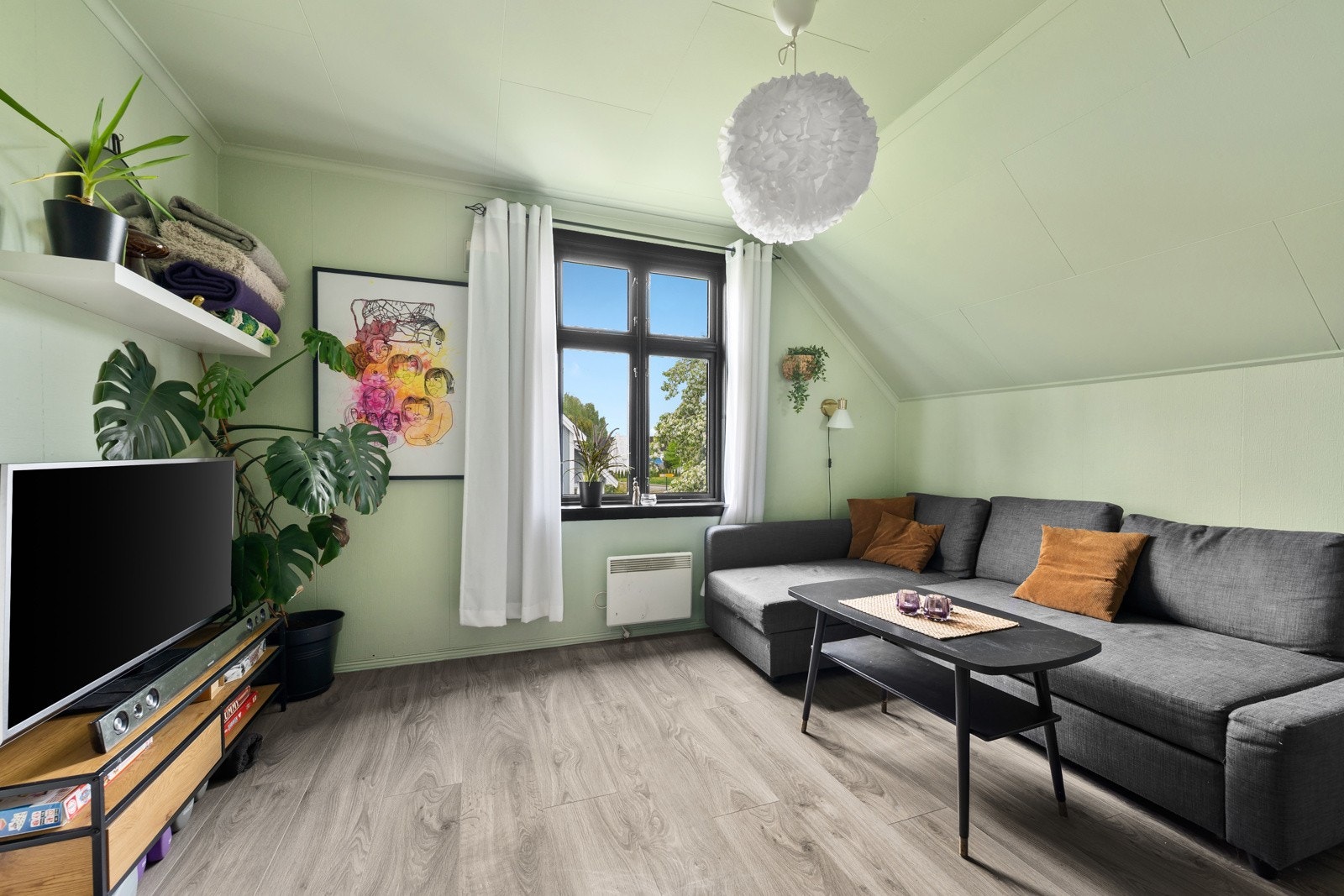 Stuen er malt i en innbydnede farge Galleribilde