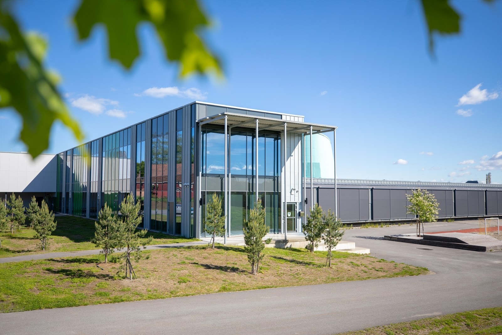 Fra leiligheten er det gangavstand til Eidsvoll Verk barneskole og Råholt ungdomsskole. Galleribilde