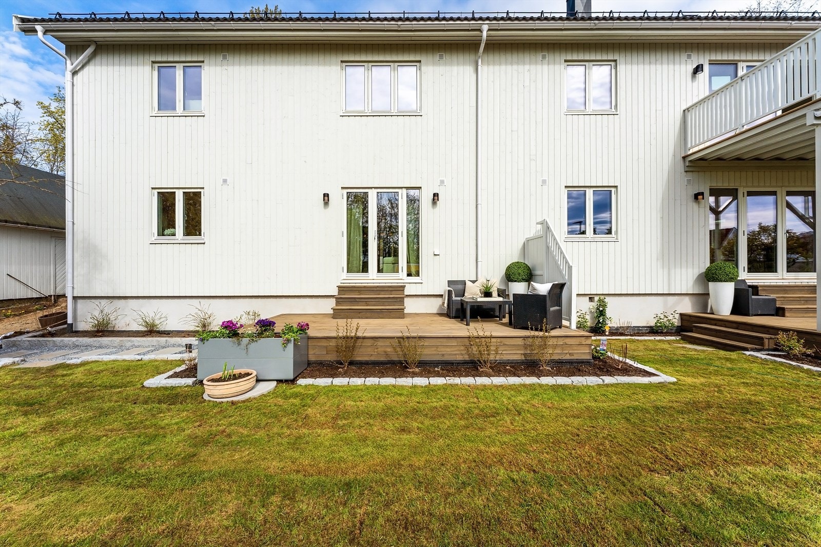 Huset er opprinnelig fra 1892 med er omfattende ombygget og renovert i sin helhet de siste årene Galleribilde