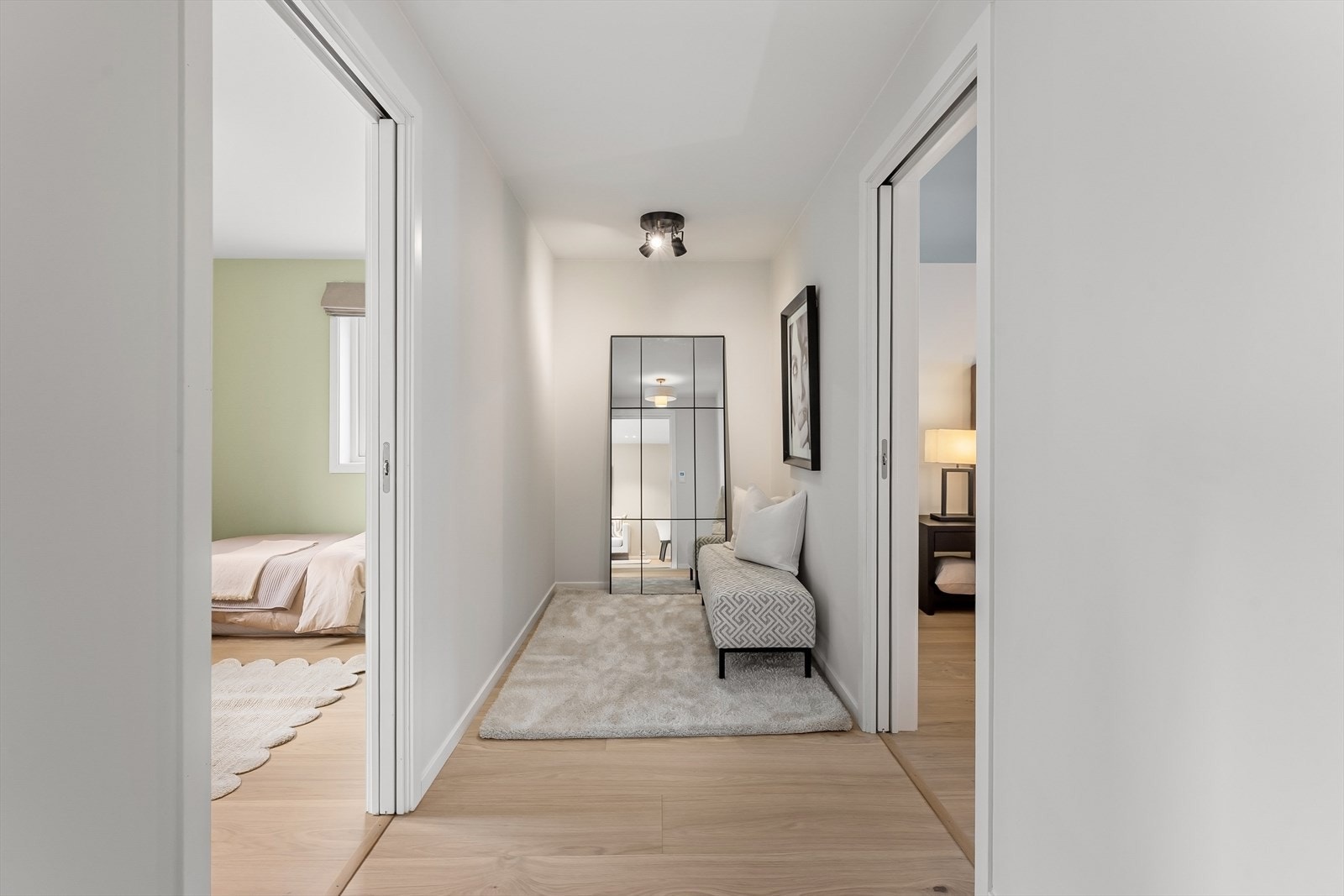 Gang / mulighet for å innrede som walk in closet eller stenge av som en bod Galleribilde