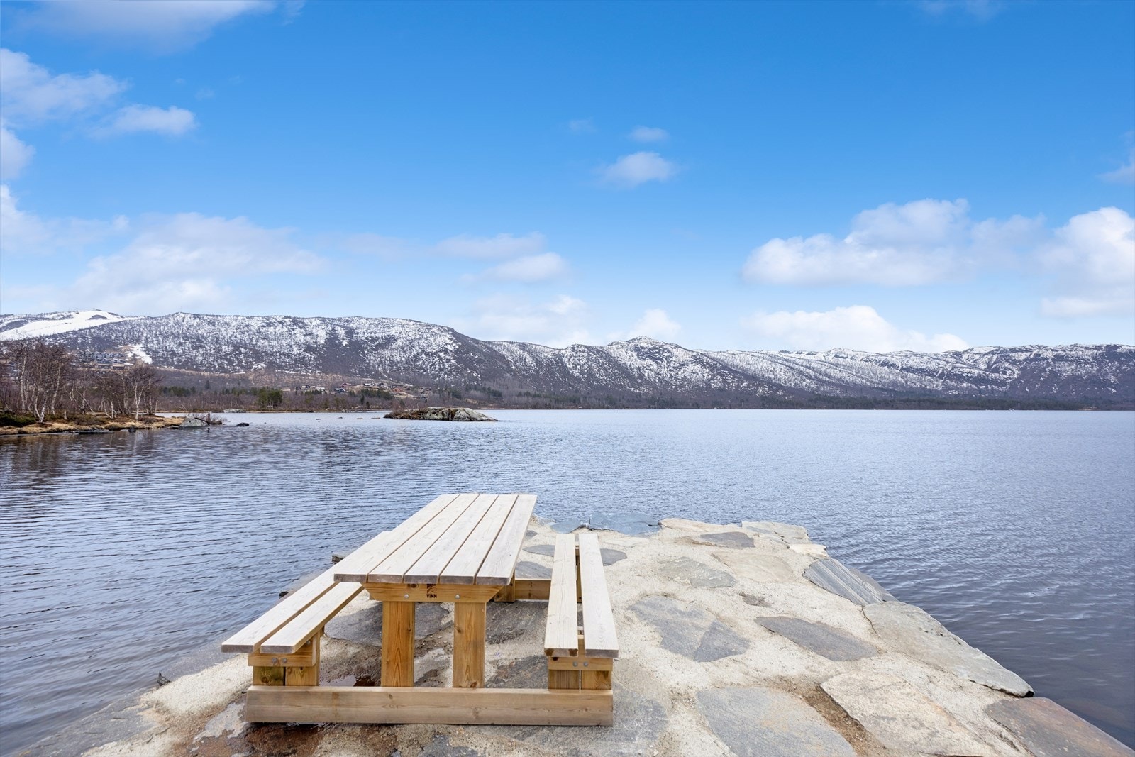 Ustedalsjorden som en av dine nærmeste naboer. Galleribilde