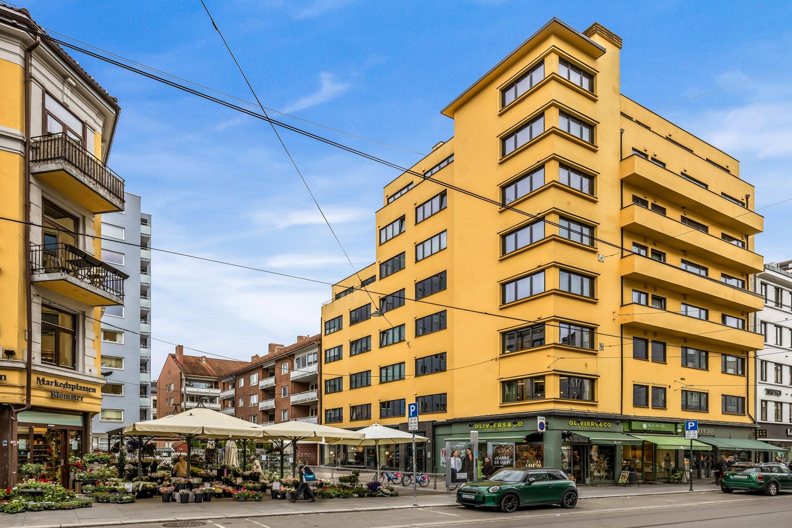 Leiligheten ligger med en meget populær og sentral beliggenhet på Majorstuen. Galleribilde