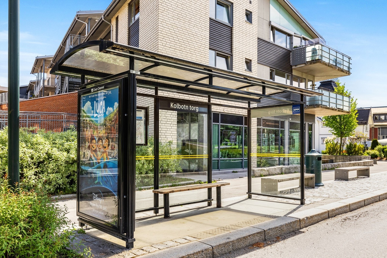 Bussforbindelser fra Kolbotn Torg. Galleribilde