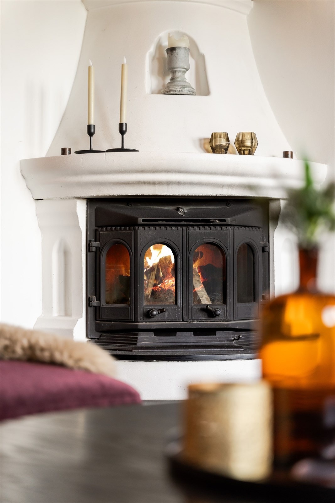Ildstedet gir ekstra varme og hygge på kalde dager. Galleribilde