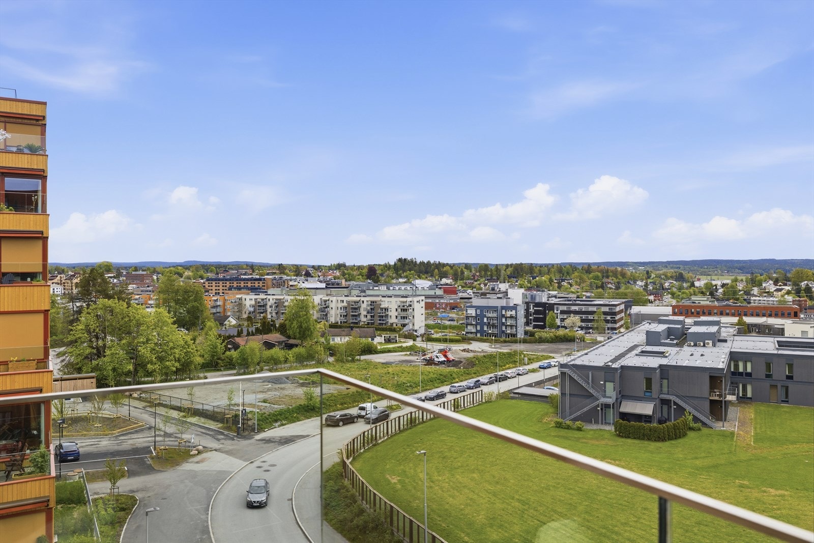Utsikt mot Ski sentrum. Galleribilde