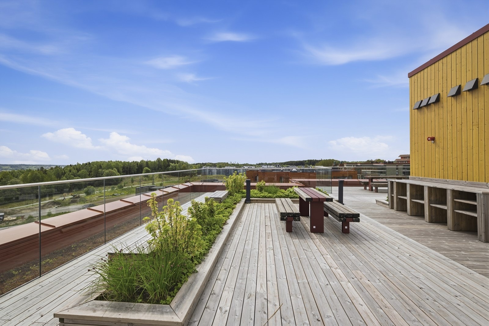 Det er tilgang til felles takterrasse i nabobygget. Galleribilde