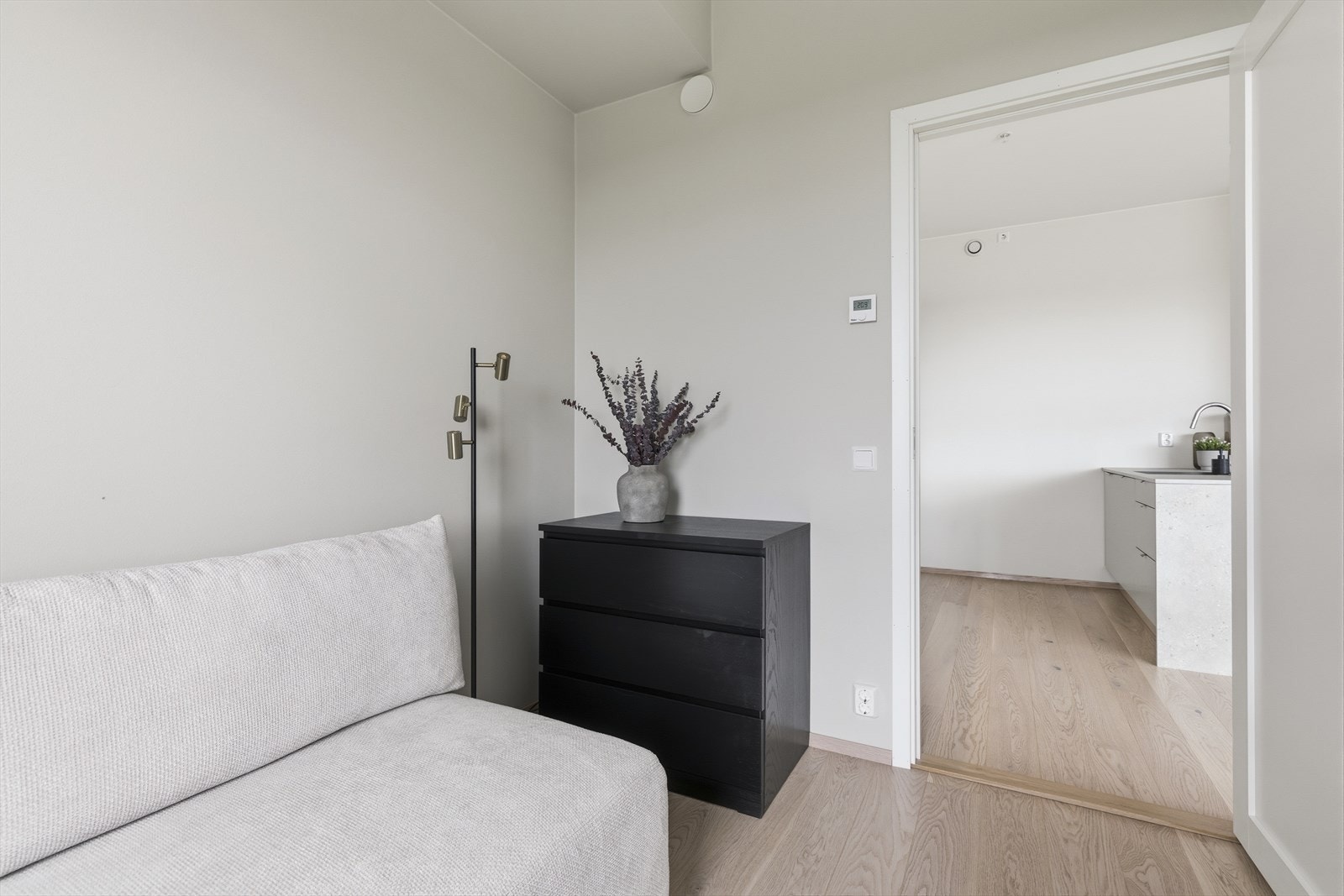Soverom 2 egner seg godt som gjesterom, kontor eller barnerom. Galleribilde
