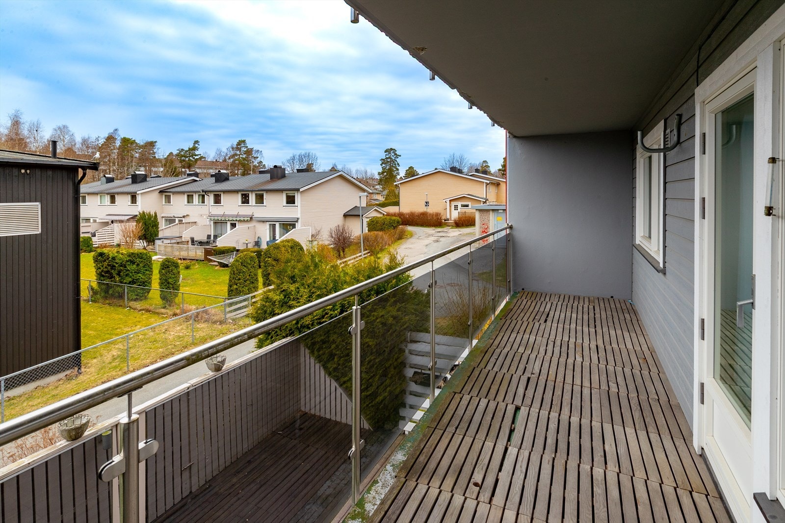 Fra stuen er det utgang til en balkong på 12 m² Galleribilde