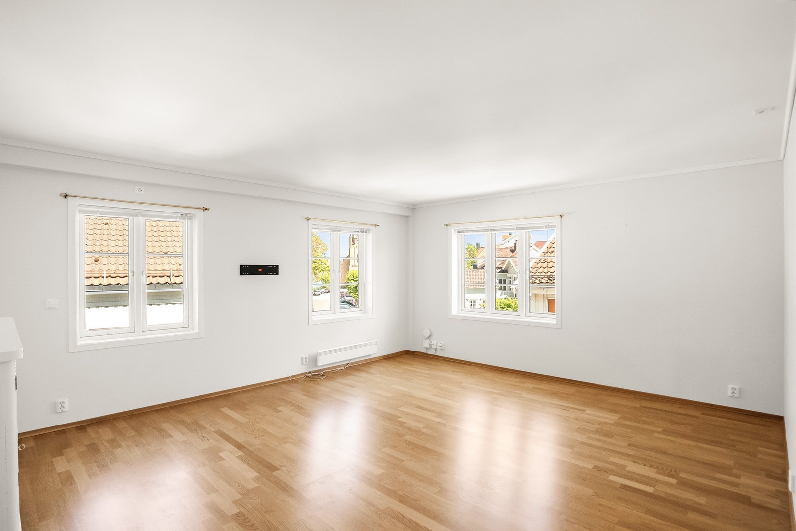 Praktisk og sentral 2-roms leilighet i Kragerø. Her har du heis og egen bod! Galleribilde