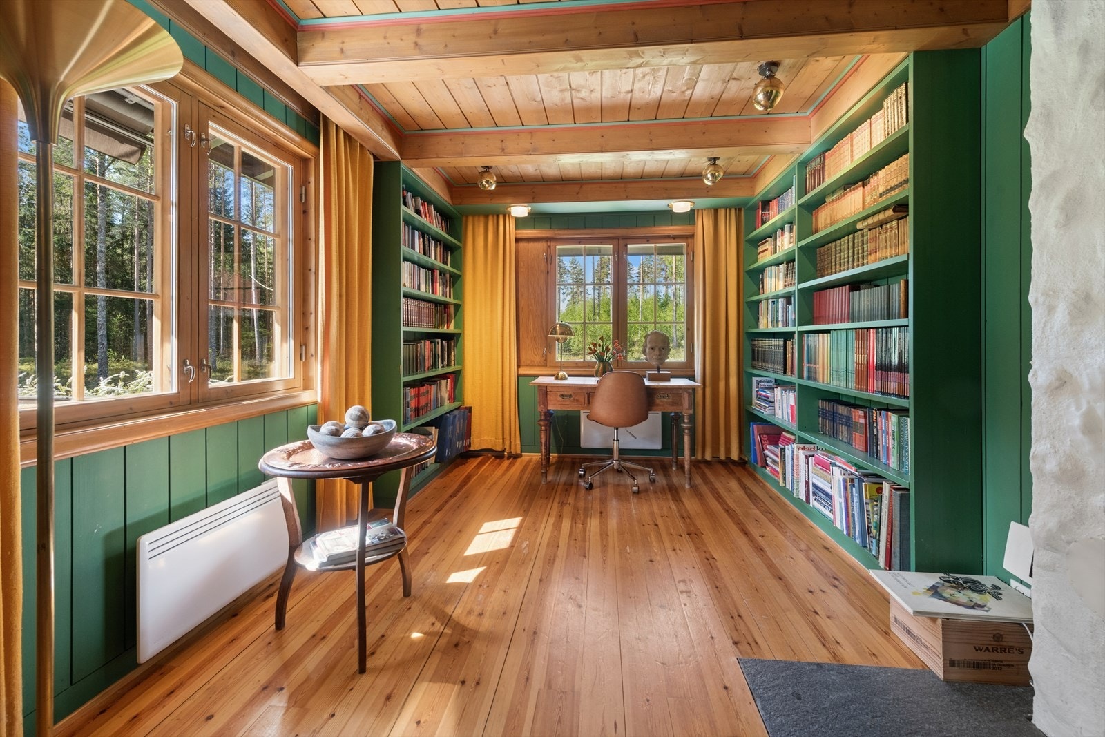 Det er også en pipe i biblioteksdelen som p.t. ikke er i bruk. Galleribilde