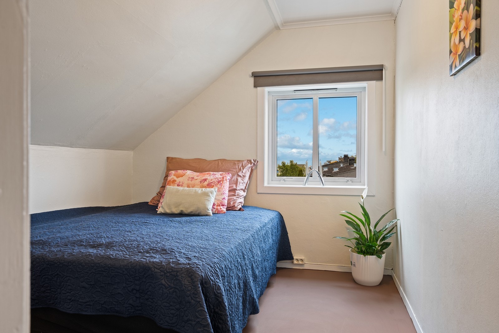 Soverom loft. Galleribilde