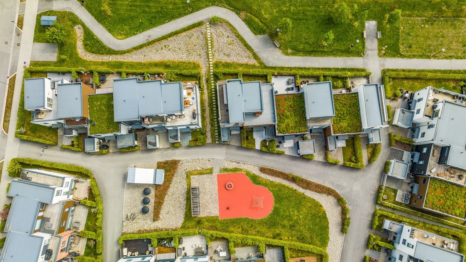 Oversikt over det veletablerte og populære boligområdet Jessheim Hage. Galleribilde