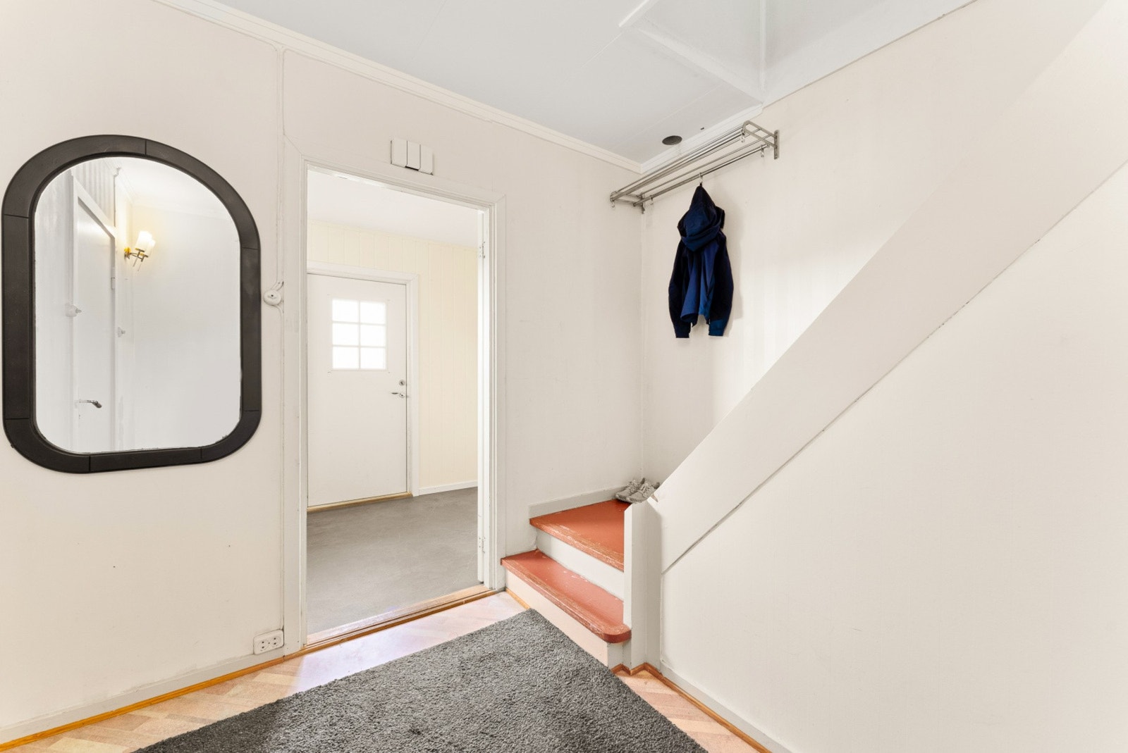 Trapperommet som leder opp til loftsetasjen. Galleribilde