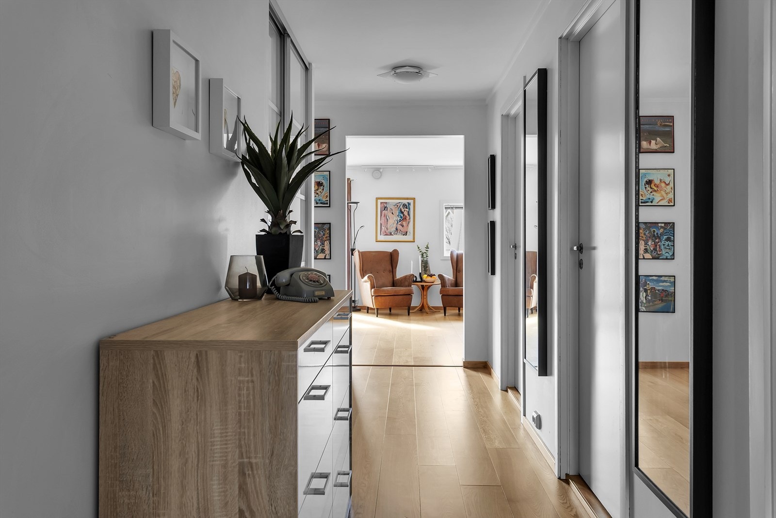 Velkommen inn | Varme i gulv. Galleribilde