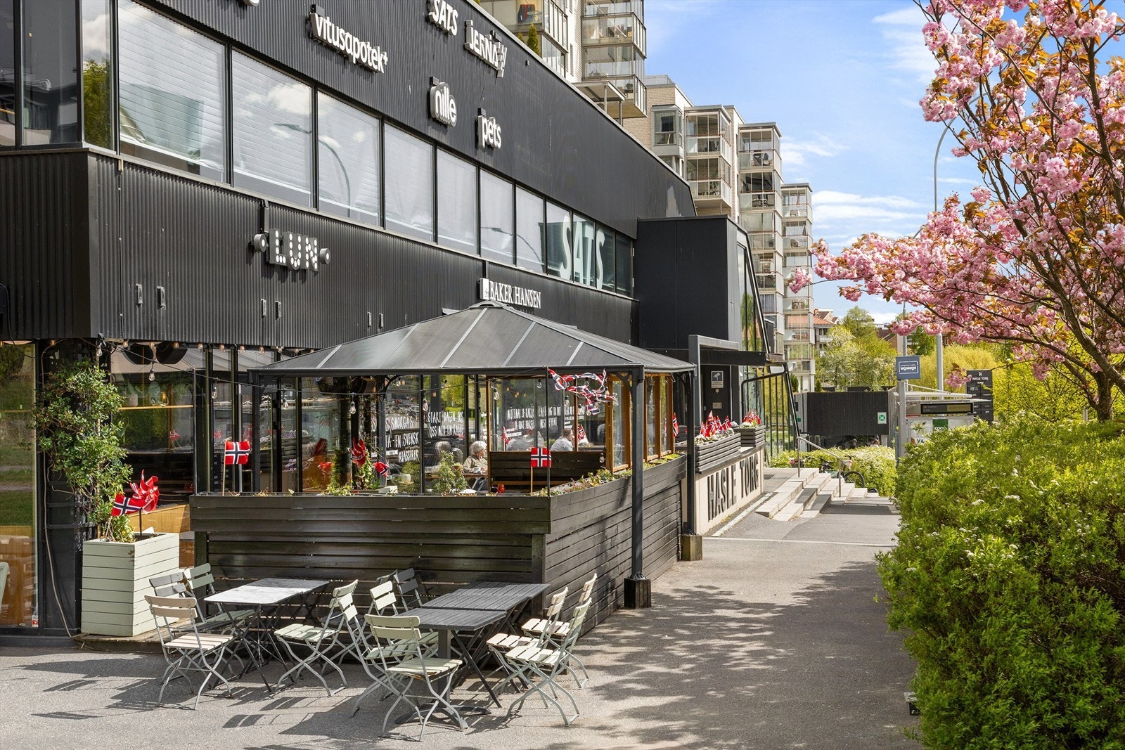 Lun er nabolagspuben Galleribilde