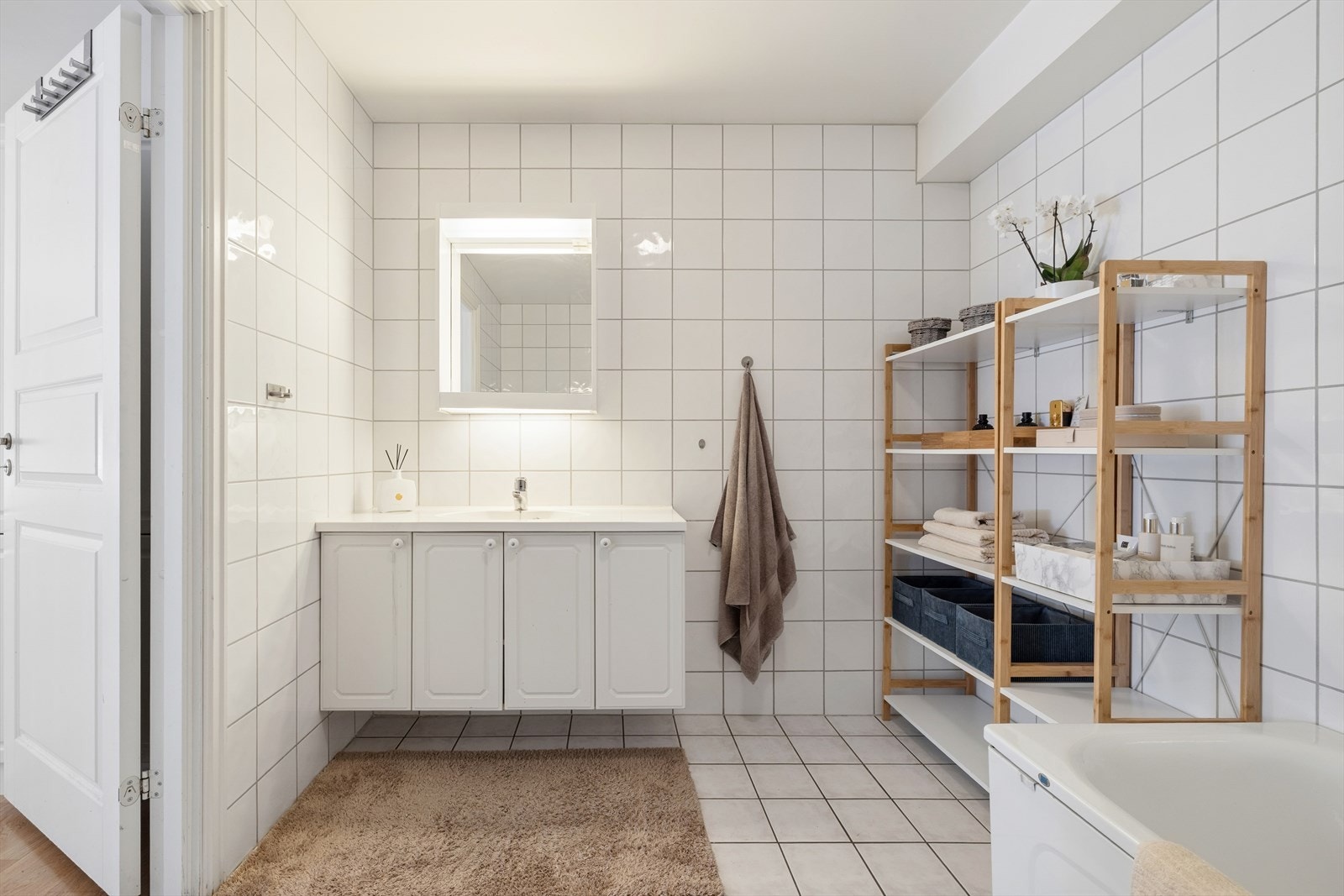 Badet er originalt fra byggeår og har et oppgraderingsbehov. Galleribilde