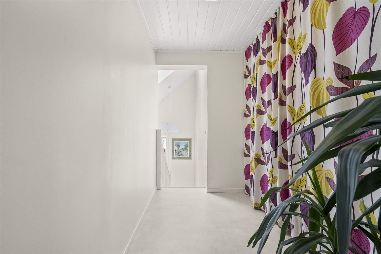 Gang på loft Galleribilde
