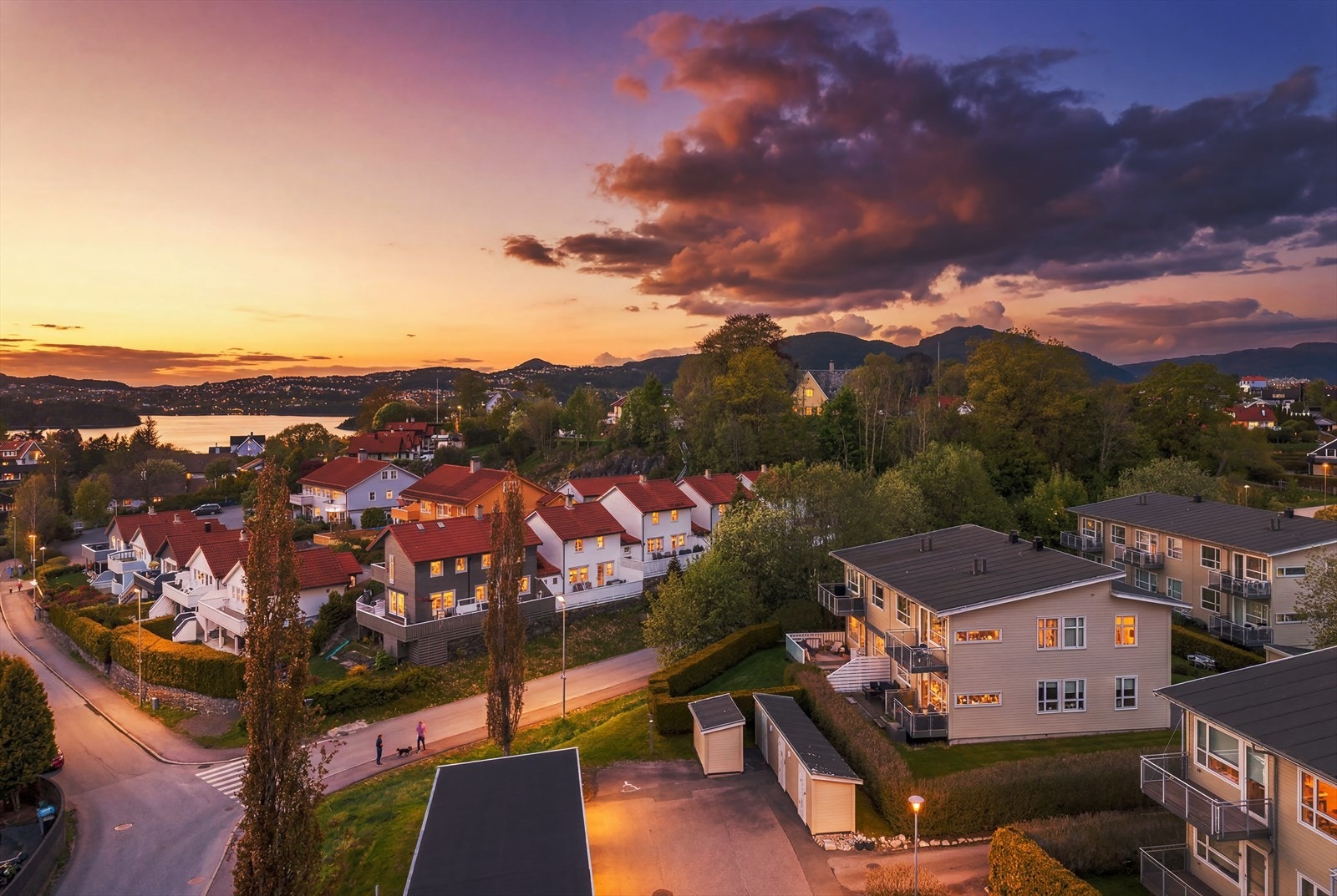En helt prima plassert leilighet med enkel adkomst. Galleribilde