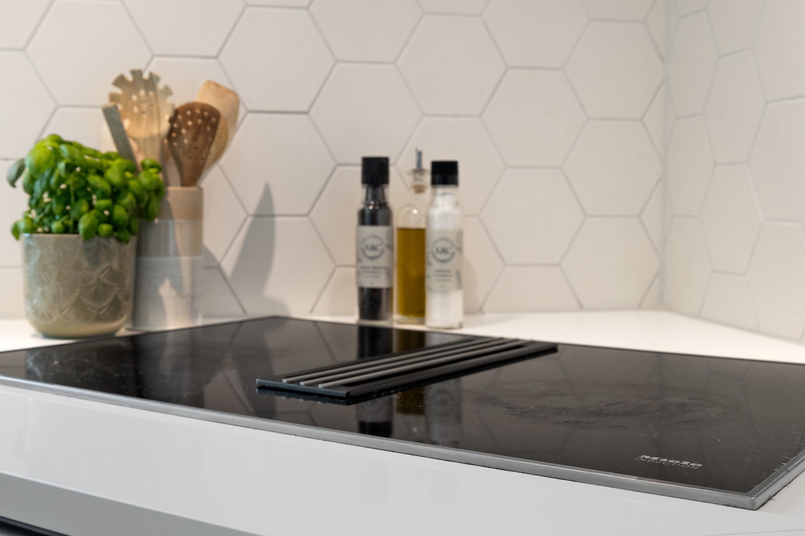 Ny benkeplate og hvitevarer i 2019 Galleribilde