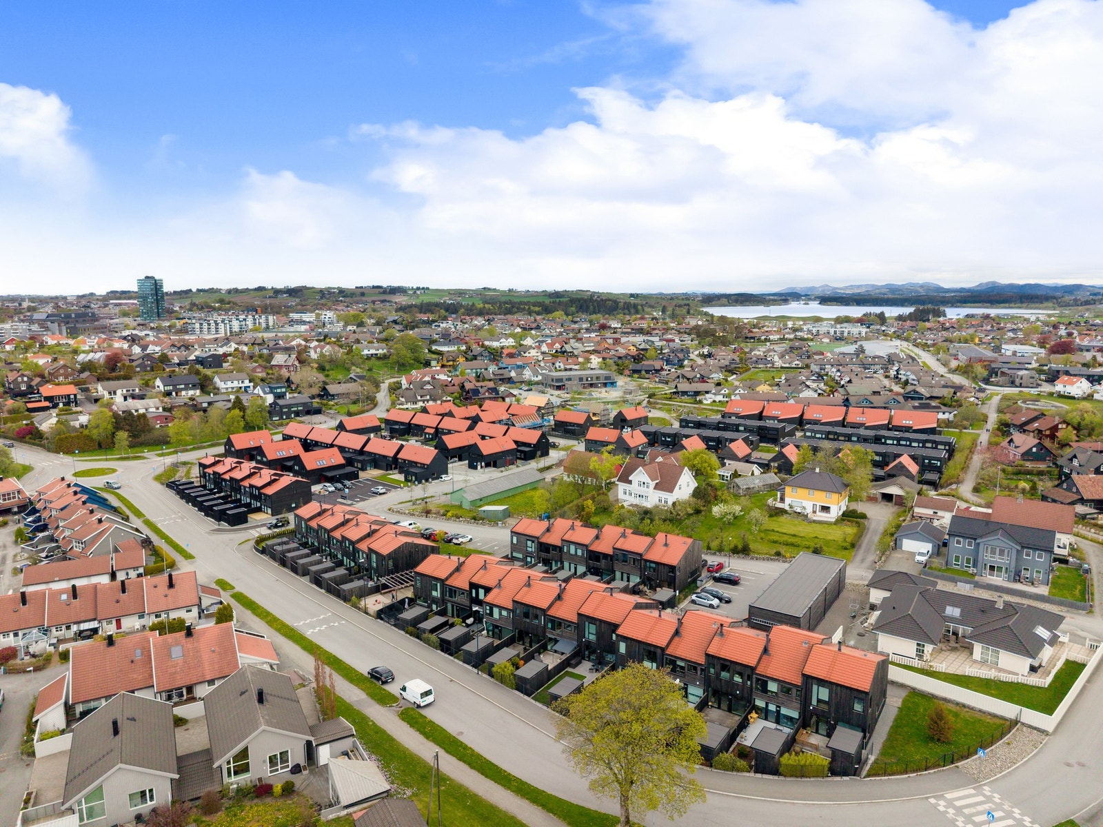 For golfentusiaster kan Jæren golfklubb tilby en 9-hulls høykvalitetsbane, 6-hulls treningsbane og driving-range. Galleribilde