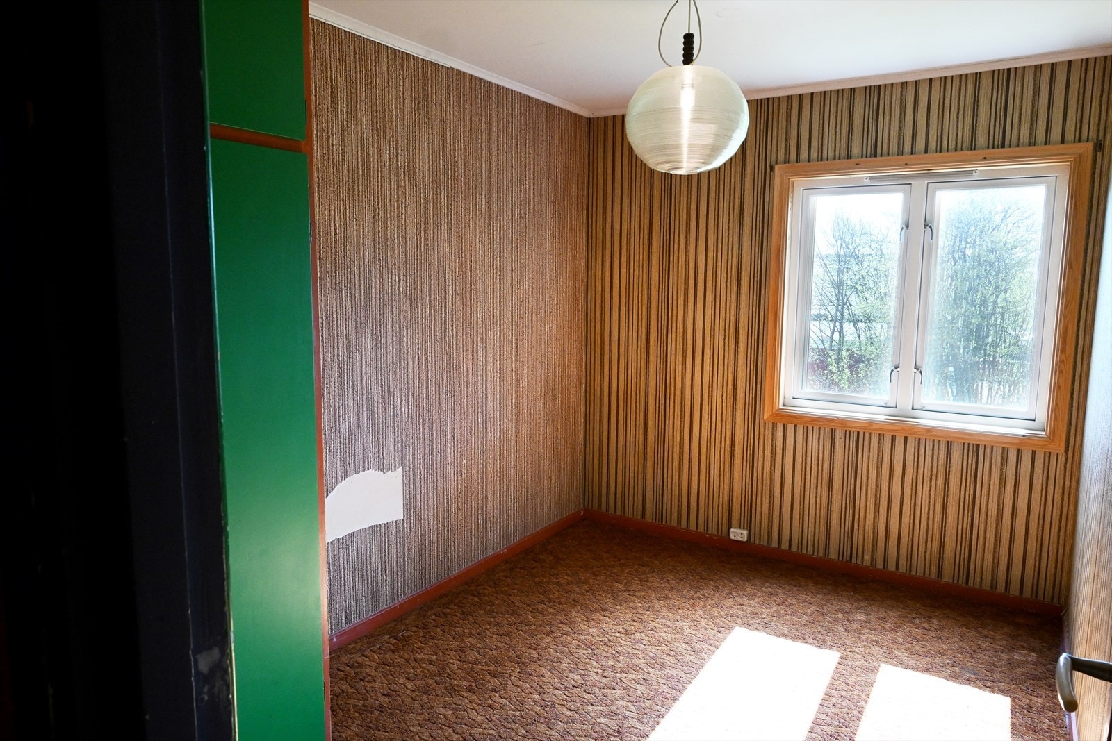 Soverom 3 av 3. Skyvedørsgarderobe. Soverommene er fra 8 - 11,5 kvm. Galleribilde