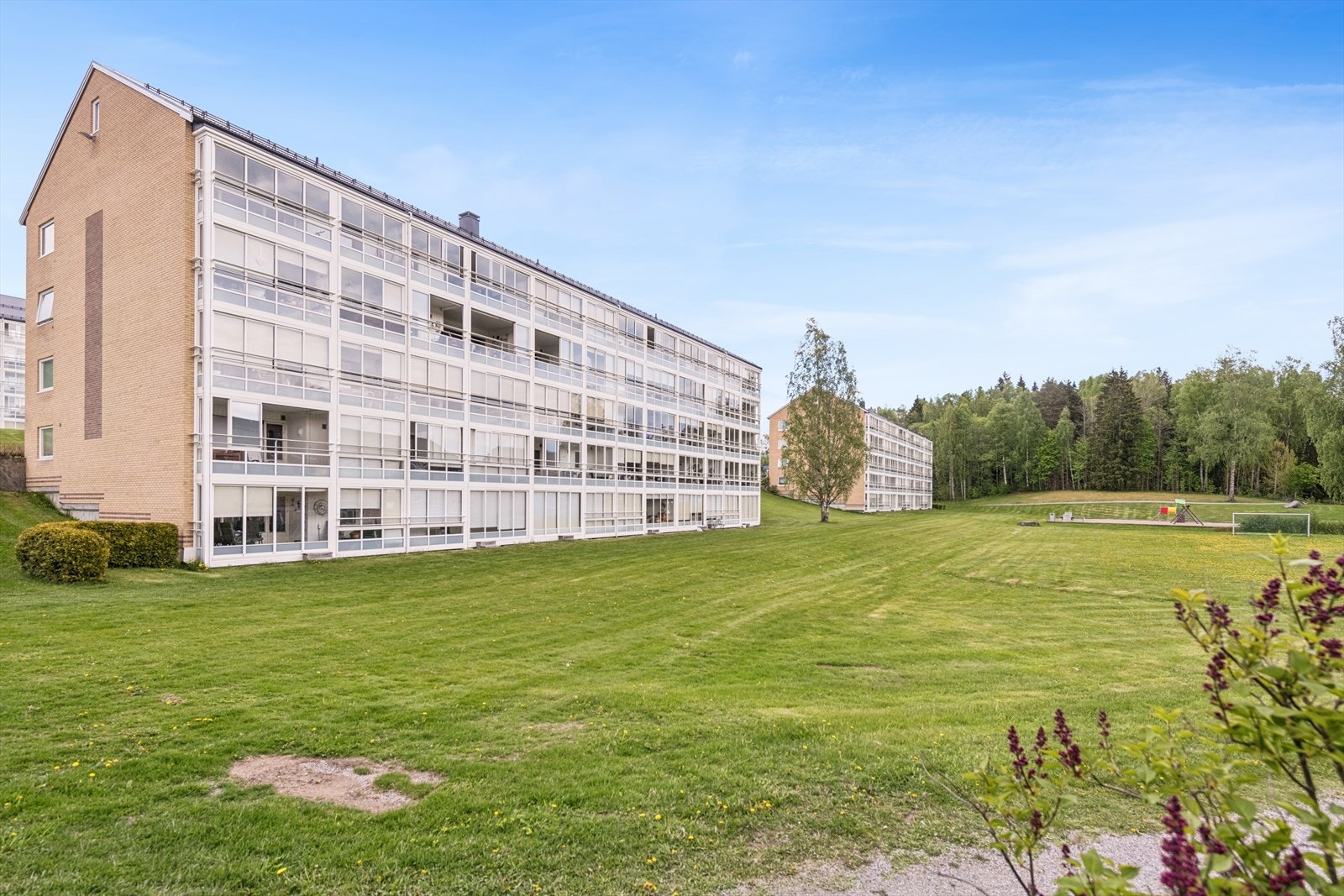 Velkommen til Iduns veg 6. Galleribilde