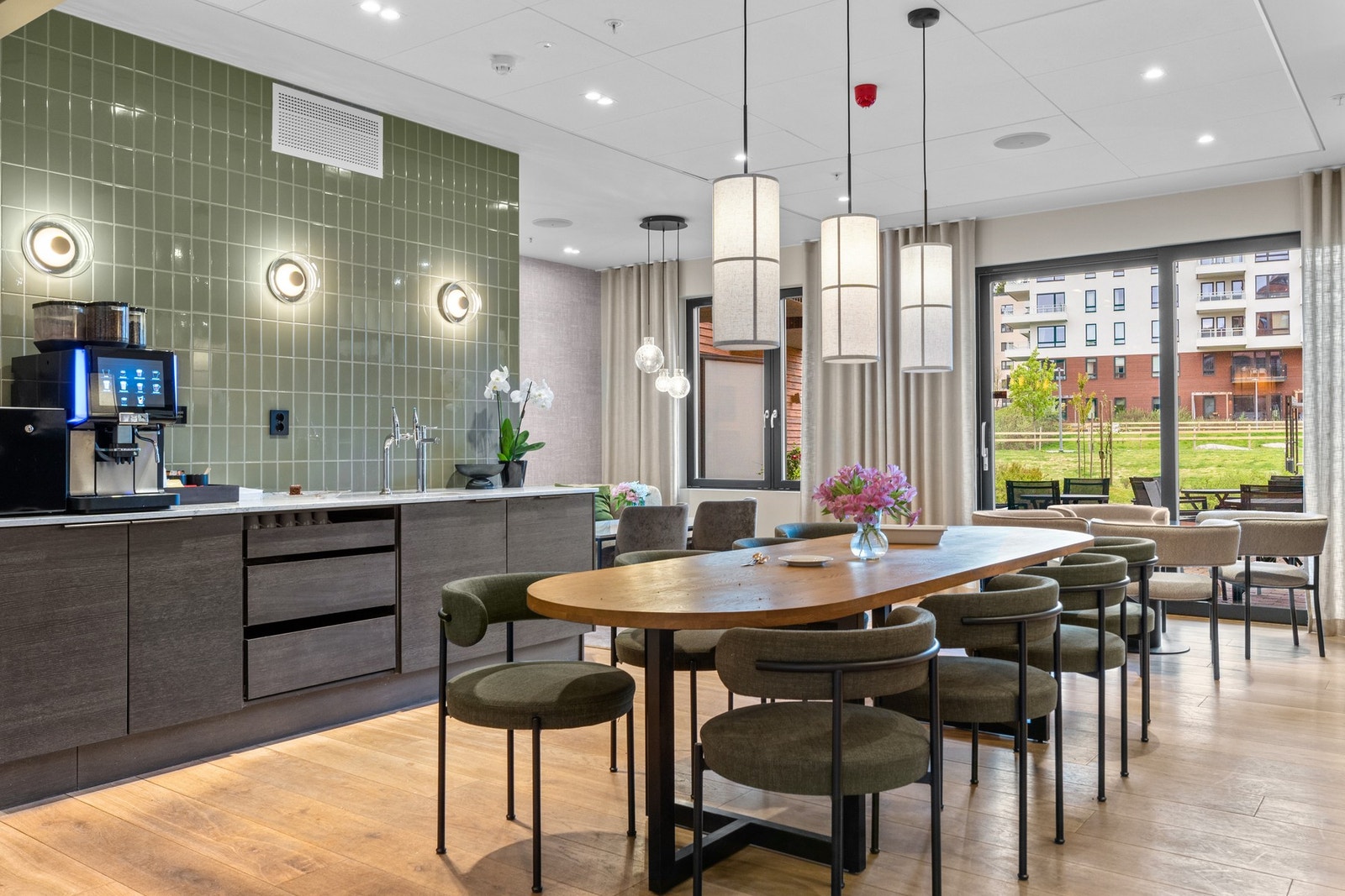 Selvaag Plussbolig® gir tilgang til kaffebar, lounge, treningssenter, selskapsrom, møterom og gjesterom for overnattingsbesøk. Galleribilde
