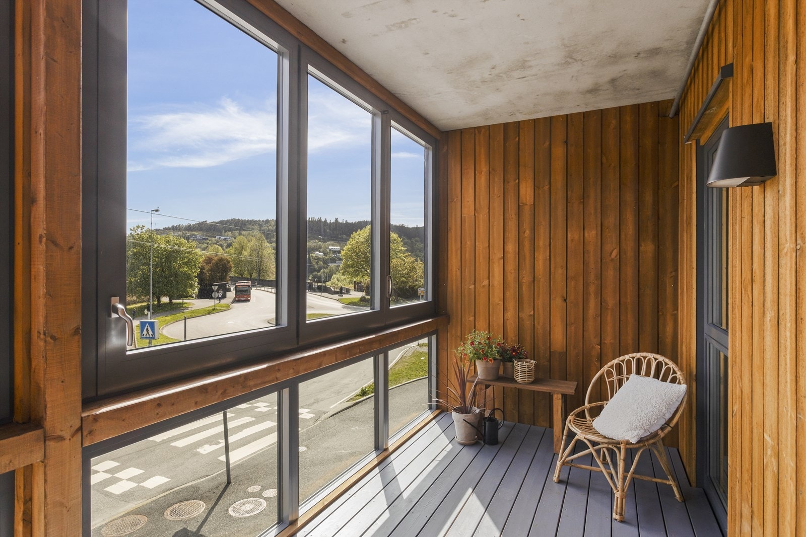 Dette er et perfekt sted å nyte varme sommerdager så vel som rolige kvelder. Galleribilde
