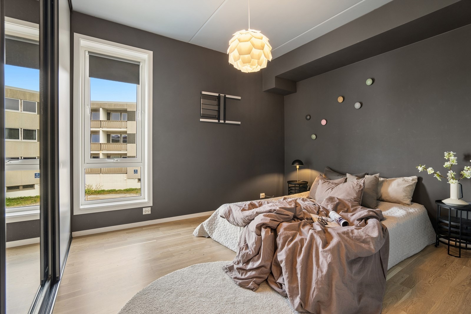 Hovedsoverommet har særlig god størrelse. Galleribilde