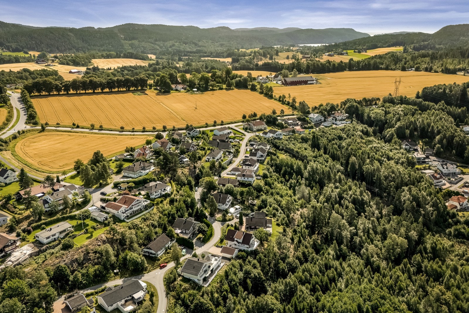 Klokkarstua er et lite tettsted på Hurumhalvøyas vestside. Galleribilde