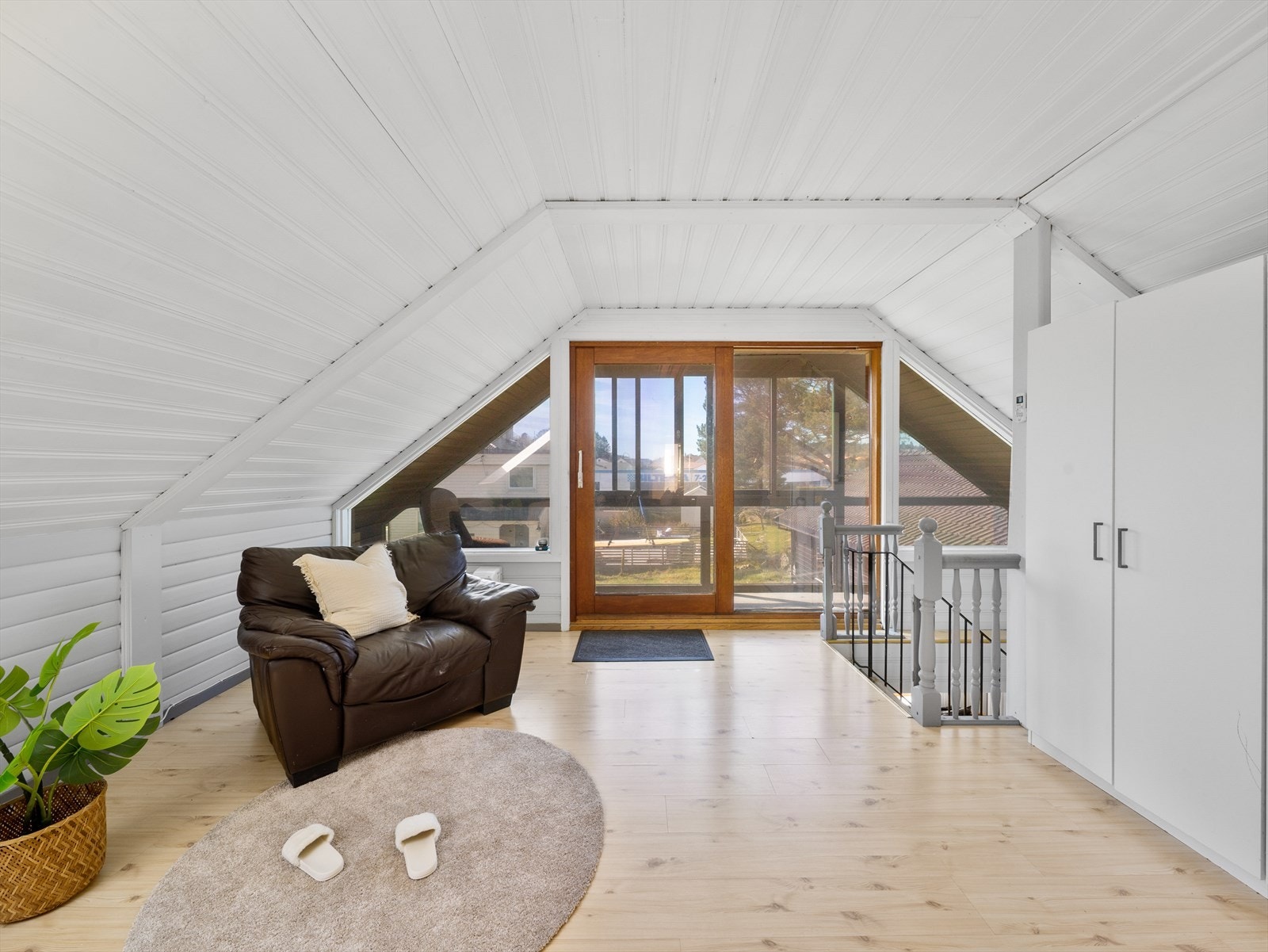 Her er det også utgang til den innglassede balkongen. Galleribilde