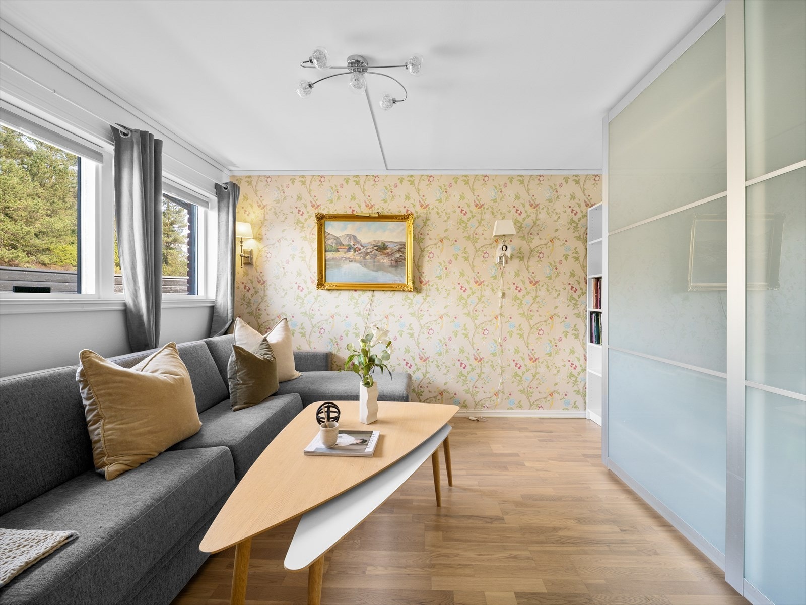Soverommet er i dag innredet som stue/gjesterom. Galleribilde