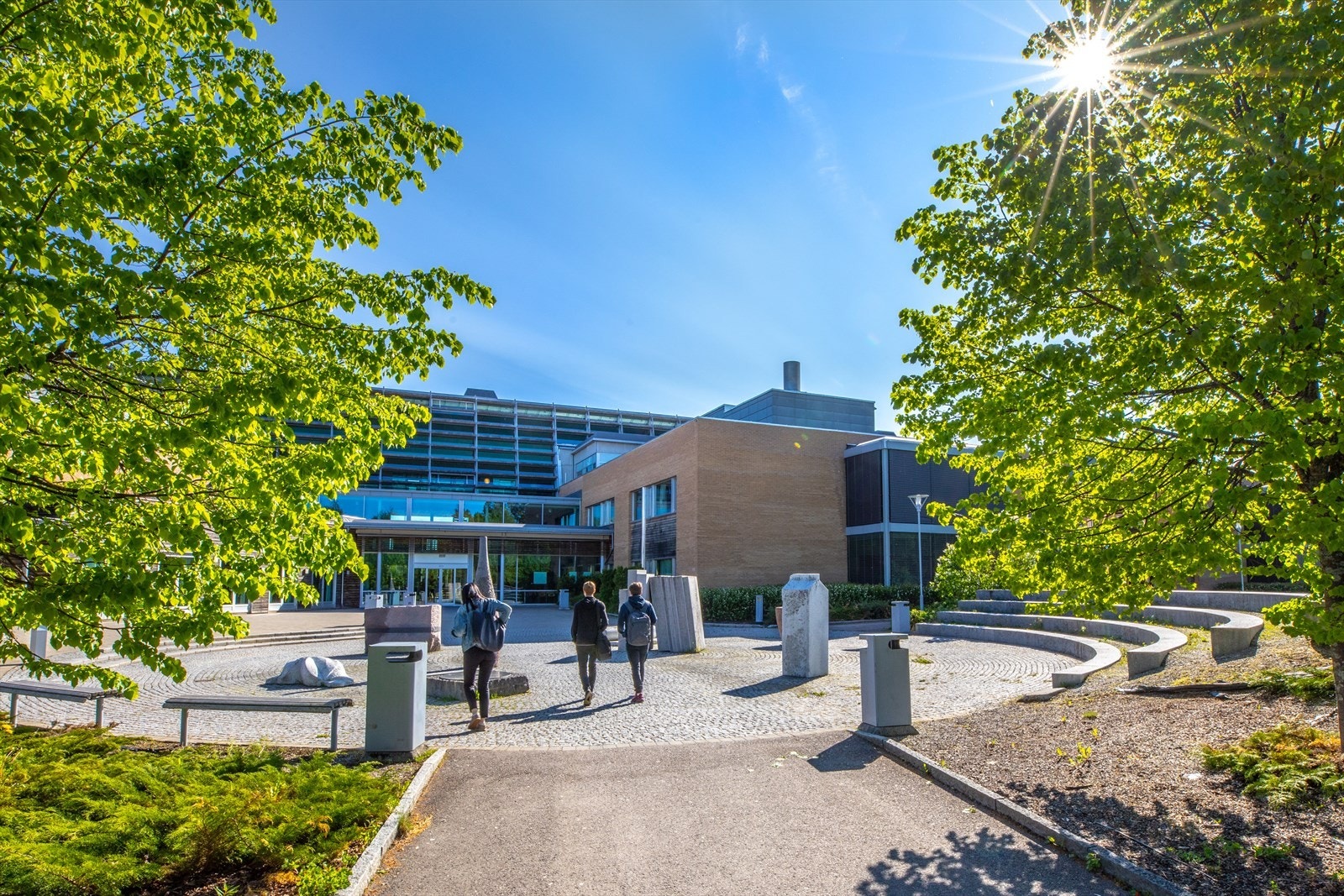 Det er videregående skole både i Nannestad og på Jessheim. Galleribilde