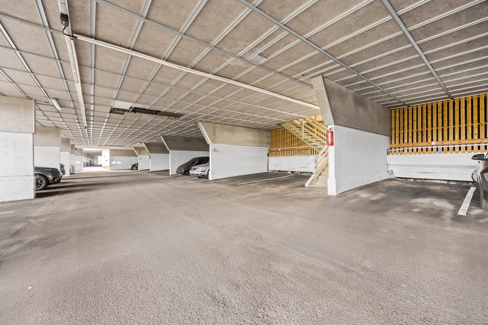 Det medfølger en garasjeplass i felles garasjeanlegg. Galleribilde
