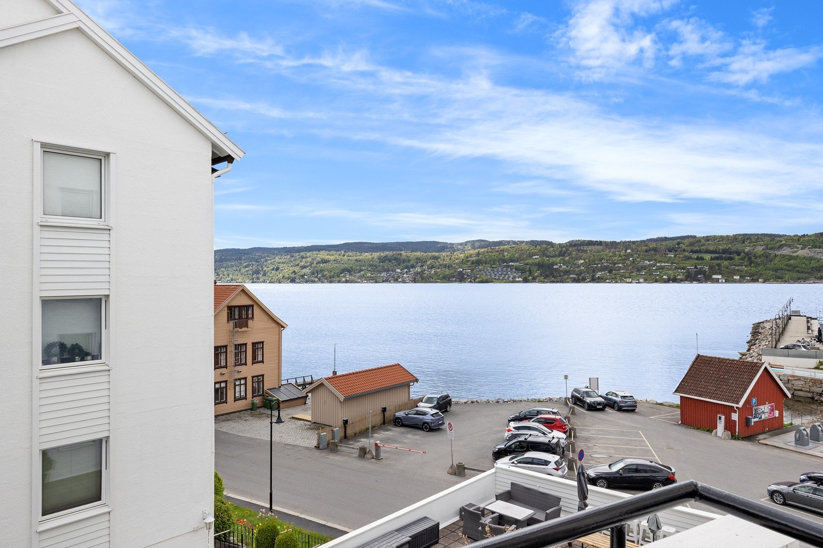 Utsikt fra balkongen. Galleribilde
