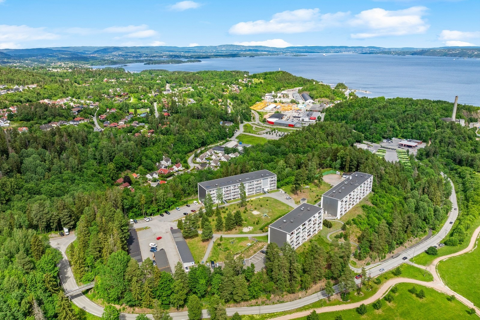 Dronebilde over Nilsemarka. Galleribilde