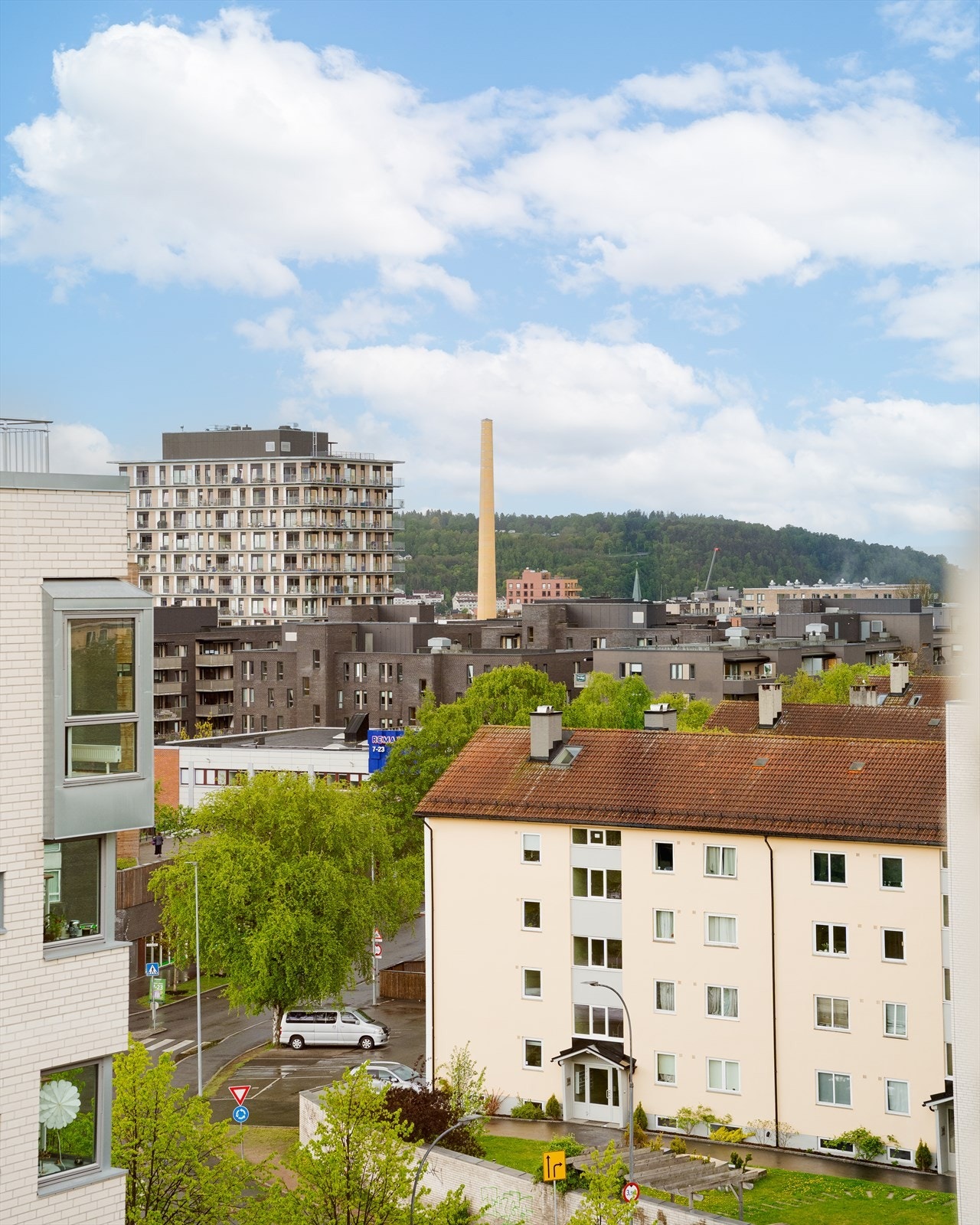 Utsikt over et etablert og rolig boligområde. Galleribilde