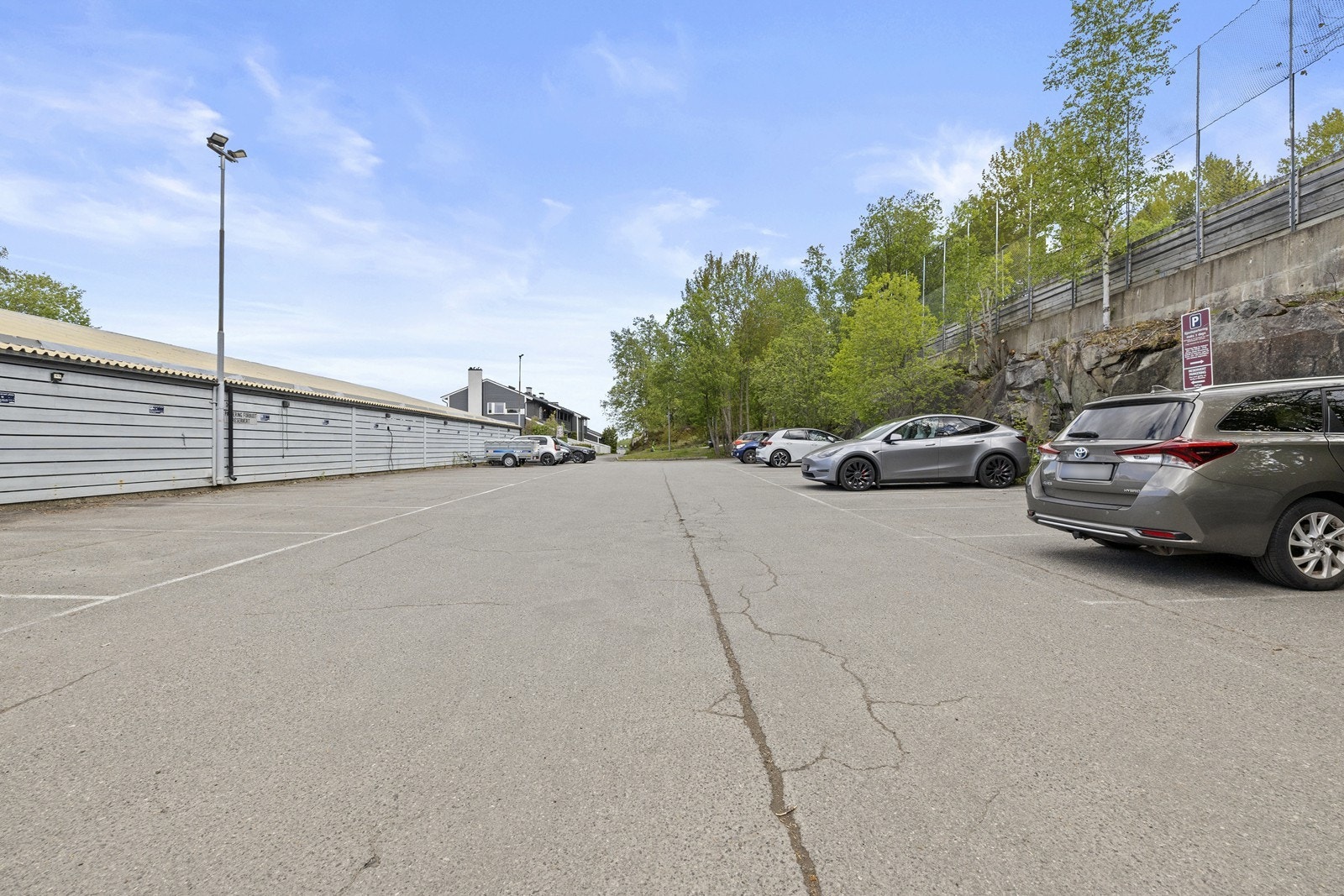 I tillegg til en innvendig bod, disponerer leiligheten en ekstern lagerbod på 5 m². Galleribilde