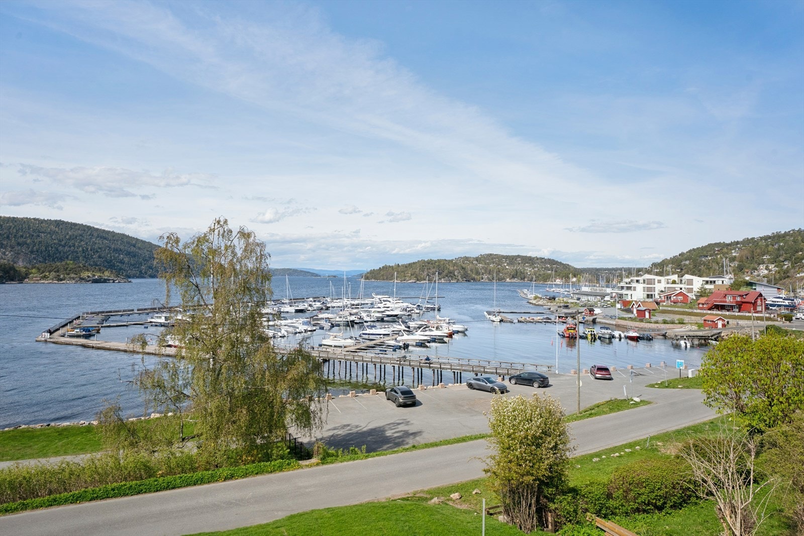 Nærområdet byr på spennende lokalhistorie, flotte turstier og et aktivt kystliv. Galleribilde