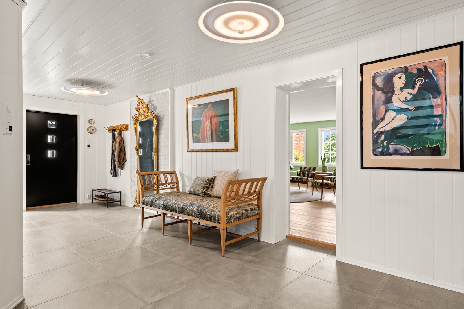 Varmekabler i hall m/trapp, toalettrom, vaskerom og bad Galleribilde