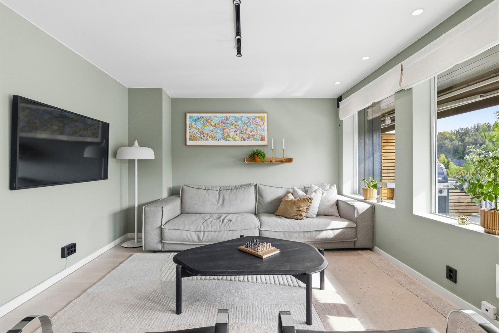 Her er det god plass til sofa med tilhørende møblement. Galleribilde