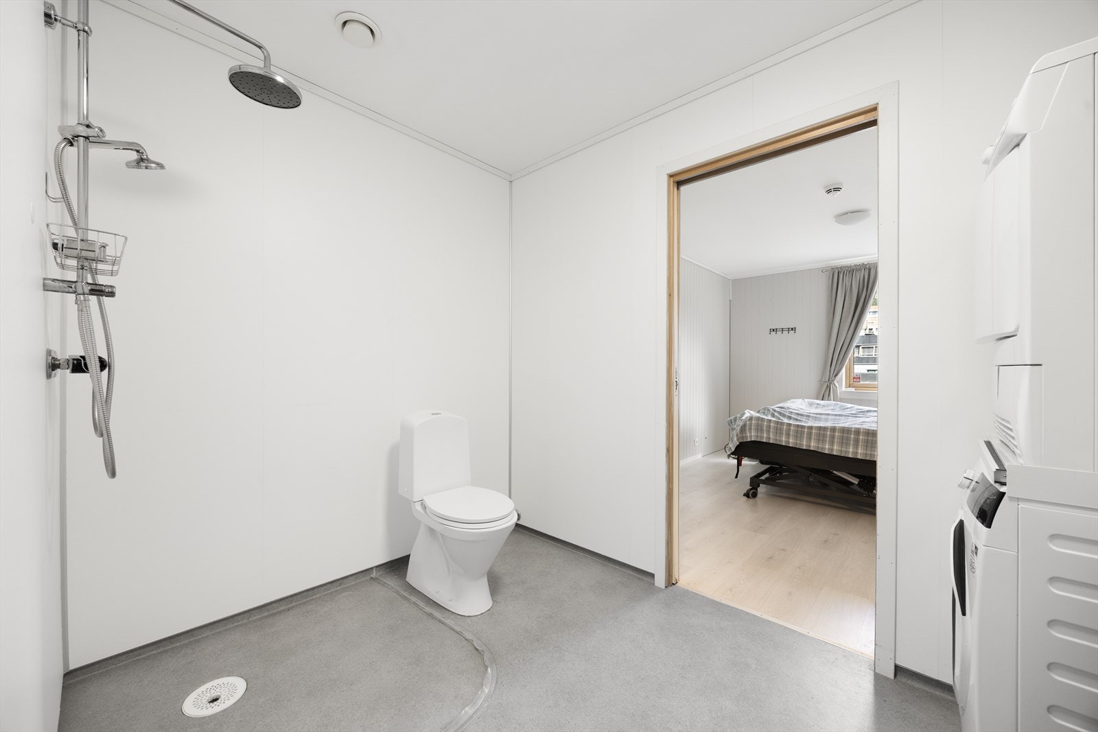 Det er mekanisk avtrekk via ventilasjonsanlegget. Galleribilde