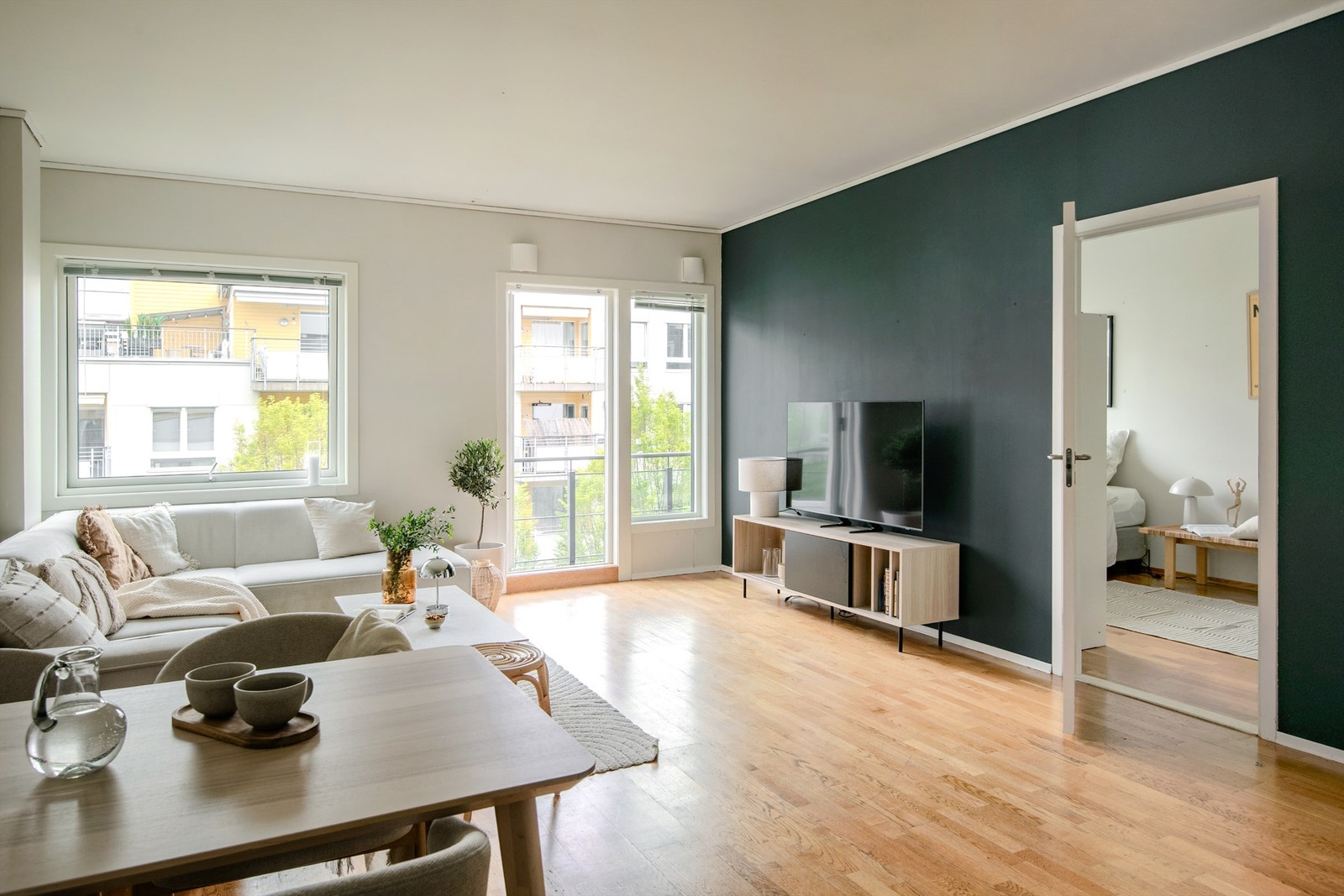 Leiligheten har en god takhøyde og vannbåren gulvvarme i alle rom, som sikrer jevn og behagelig temperatur.
Foto: Lars Gartå Galleribilde