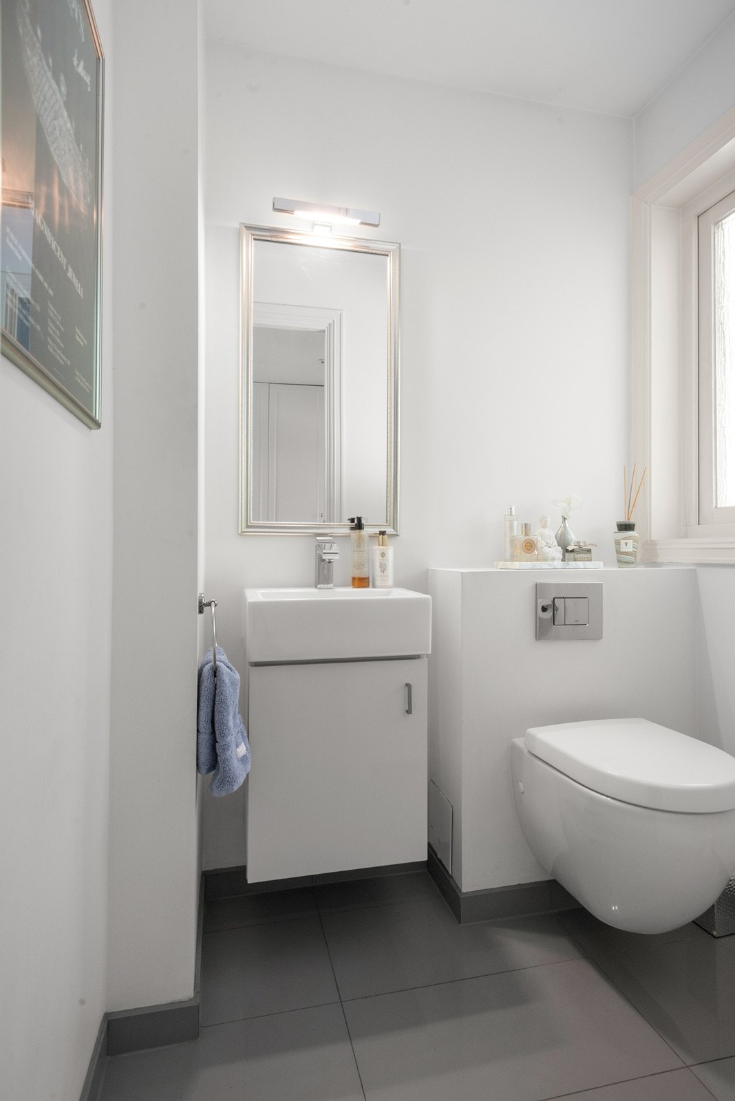 Praktisk og pent separat wc tilknyttet entre. Galleribilde