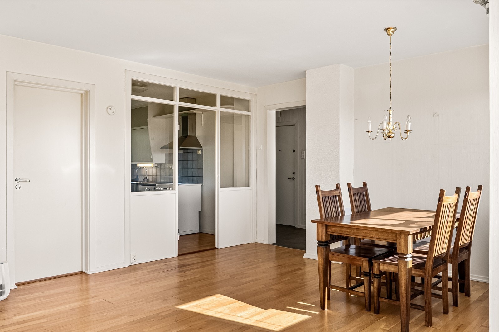 Her er det god plass til et spisebord hvor hele familien kan samles. Galleribilde