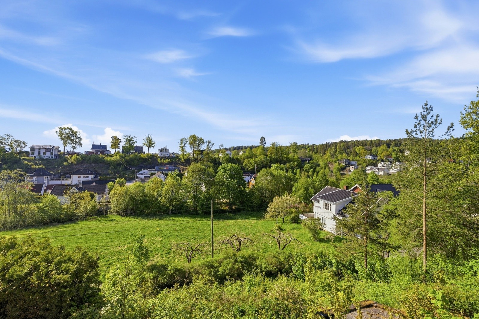 Hyggelig utsikt fra terrassen. Galleribilde