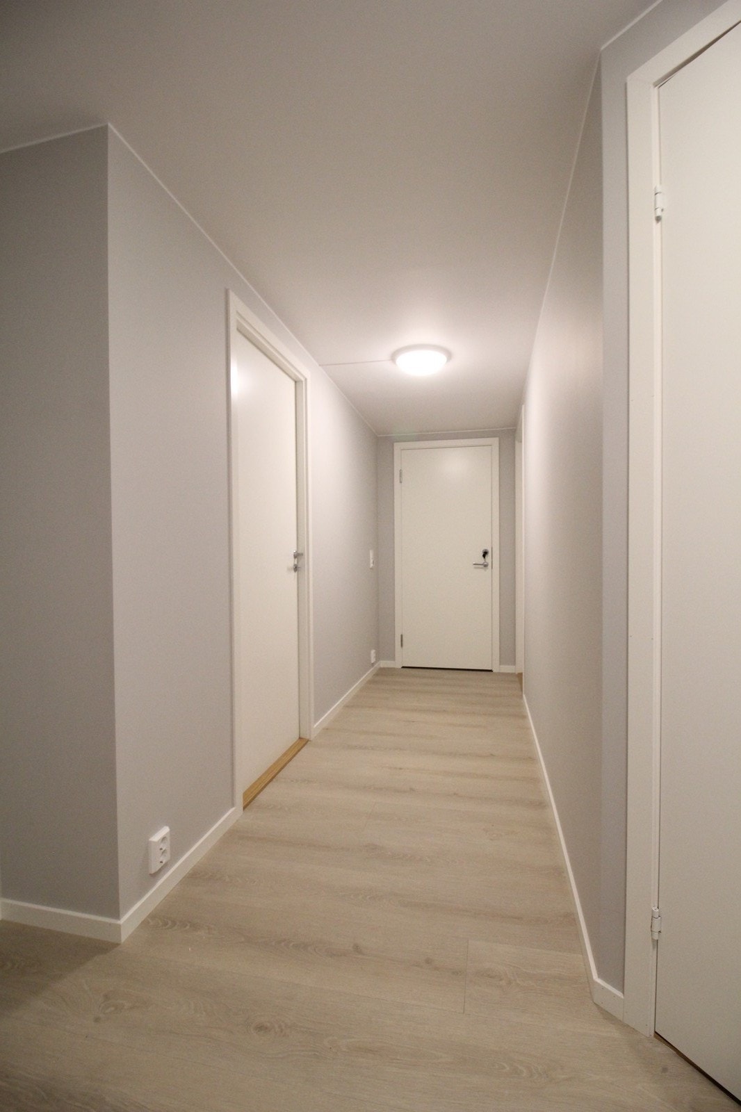 Gang/entré. Galleribilde