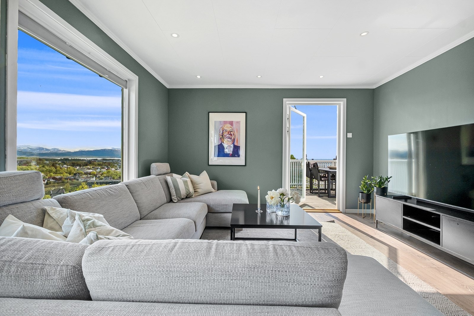 Nyt flott utsikt fra sofaen! Galleribilde