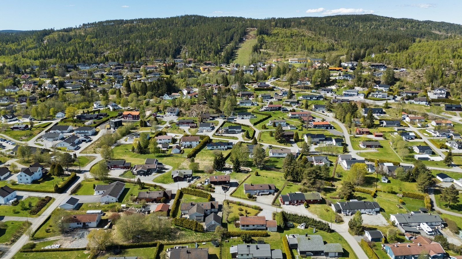 Området byr på gode turmuligheter med nærhet til skog og mark. Galleribilde