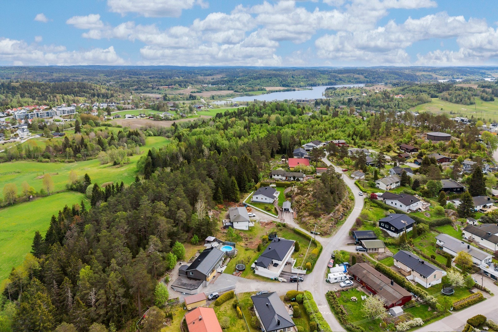 Området er barnevennlig med trygge rammer for oppveksten. Galleribilde